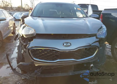 2020 Kia Sportage Ex z USA, uszkodzony, nr VIN KNDPNCACXL7720606